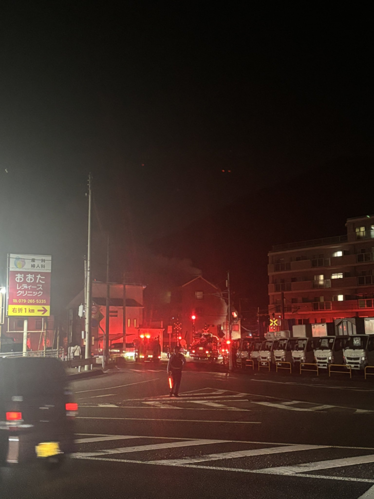 兵庫県　姫路J市　JR播但線　共同住宅　火事